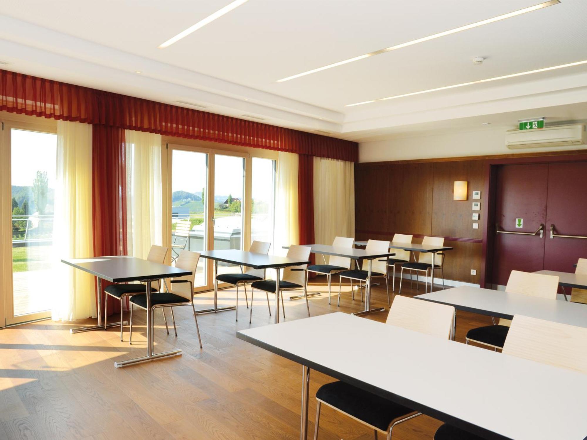 Hotel Weinrefugium Brolli à Gamlitz Extérieur photo