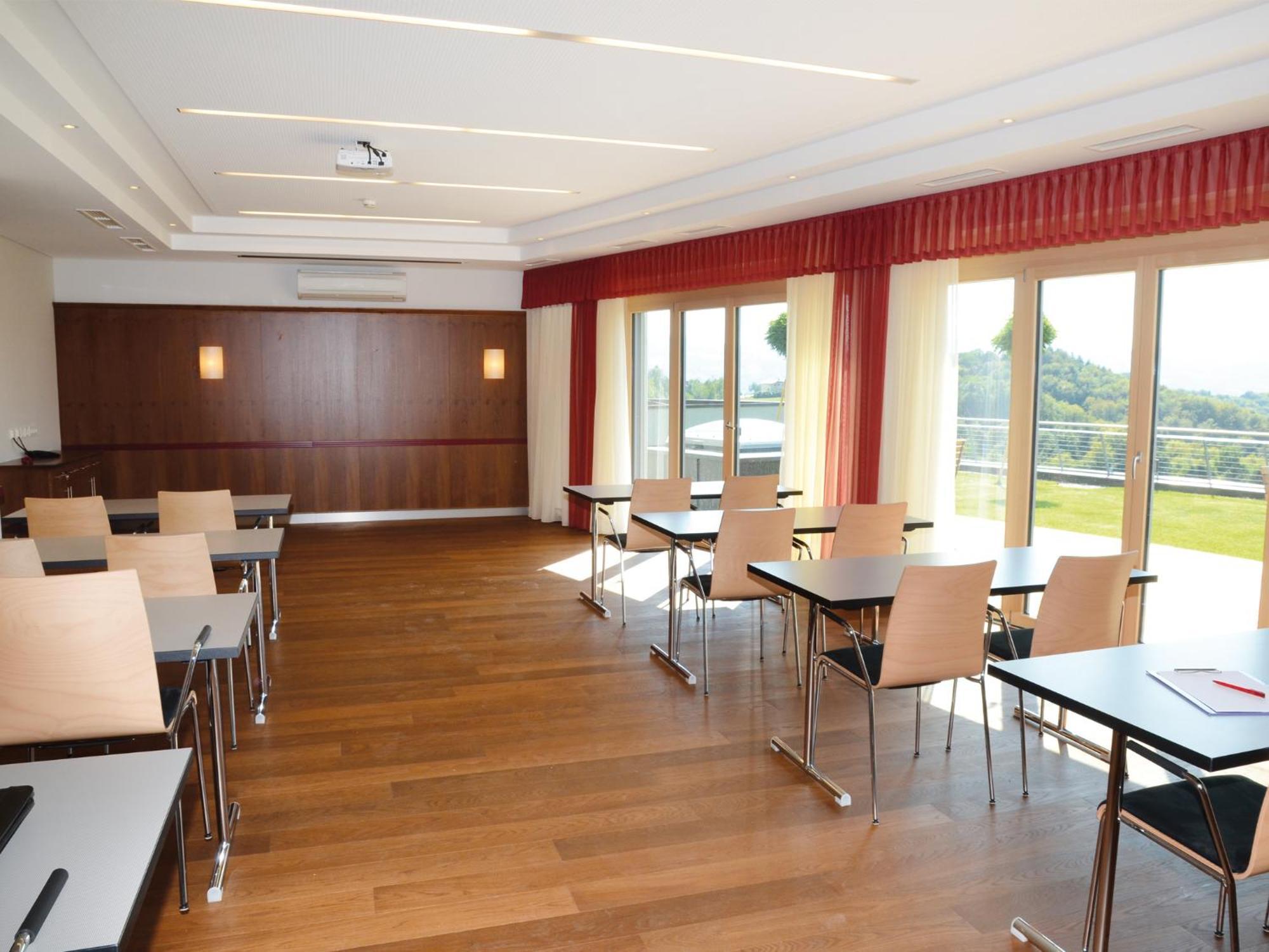 Hotel Weinrefugium Brolli à Gamlitz Extérieur photo